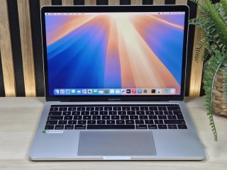 APPLE MacBook Pro A2159 Intel Core i5-8257U 8GB 512SSD MacOS Retina IPS Silver - Klasa A- - Gwarancja 24M