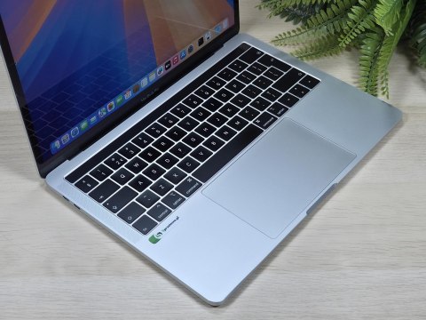 APPLE MacBook Pro A2159 Intel Core i5-8257U 8GB 512SSD MacOS Retina IPS Silver - Klasa A- - Gwarancja 24M