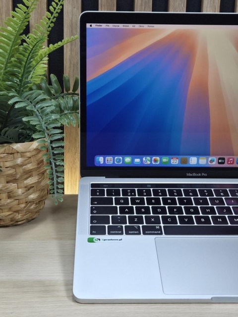 APPLE MacBook Pro A2159 Intel Core i5-8257U 8GB 512SSD MacOS Retina IPS Silver - Klasa A- - Gwarancja 24M