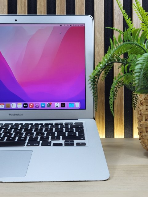 Apple MacBook Air 13 A1466 Intel Core i5-5250U 8GB 128SSD WXGA+ - Klasa A- - Gwarancja 24M