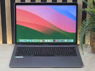Apple MacBook Air 13 A1932 Intel Core i5-8210Y 8GB 512SSD Retina IPS - Klasa A- - Gwarancja 24M