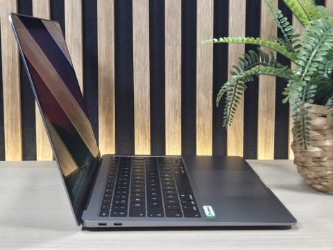 Apple MacBook Air 13 A1932 Intel Core i5-8210Y 8GB 512SSD Retina IPS - Klasa A- - Gwarancja 24M