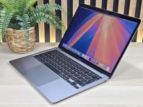 Apple MacBook Air 13 A2179 Intel Core i5-1030NG7 8GB 256SSD Retina IPS Space Gray - Klasa A- - Gwarancja 24M