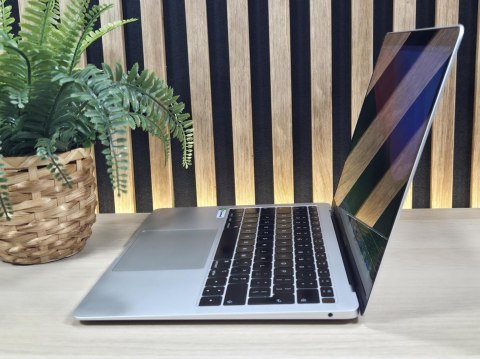 Apple MacBook Air 13 A2179 Intel Core i5-1030NG7 8GB 512SSD Retina IPS - Klasa A- - Gwarancja 24M