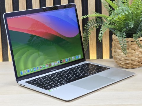 Apple MacBook Air 13 A2179 Intel Core i5-1030NG7 8GB 512SSD Retina IPS - Klasa A- - Gwarancja 24M