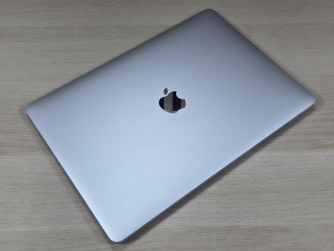 Apple MacBook Air 13 A2179 Intel Core i5-1030NG7 8GB 512SSD Retina IPS - Klasa A- - Gwarancja 24M