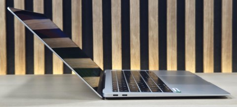 Apple MacBook Air 13 A2179 Intel Core i5-1030NG7 8GB 512SSD Retina IPS - Klasa A- - Gwarancja 24M