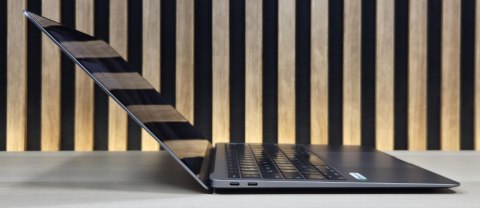 Apple MacBook Air 13 A2337 M1 8GB 256SSD Retina IPS Space Gray - Klasa A- - Gwarancja 24M