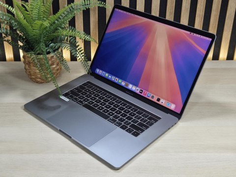 Apple MacBook Pro 15 A1990 Intel Core i7-9750H Radeon Pro 555X 32GB 1TB SSD Retina IPS Space Grey - Klasa A- - Gwarancja 24M