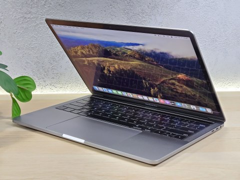 Apple MacBook Pro A2159 Intel Core i5-8257U 16GB 128SSD Retina IPS Space Gray - Klasa A- - Gwarancja 24M