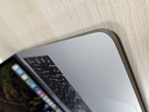 Apple MacBook Pro A2159 Intel Core i5-8257U 16GB 128SSD Retina IPS Space Gray - Klasa A- - Gwarancja 24M