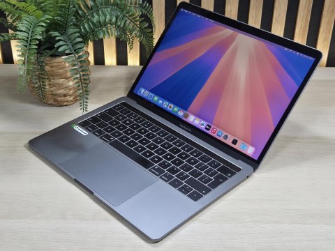 Apple MacBook Pro A2159 Intel Core i5-8257U 8GB 128SSD Retina IPS SpaceGray - Klasa A- - Gwarancja 24M