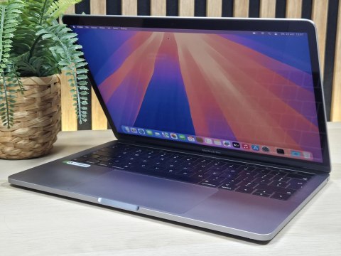 Apple MacBook Pro A2159 Intel Core i5-8257U 8GB 128SSD Retina IPS SpaceGray - Klasa A- - Gwarancja 24M