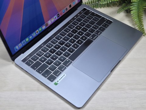 Apple MacBook Pro A2159 Intel Core i5-8257U 8GB 128SSD Retina IPS SpaceGray - Klasa A- - Gwarancja 24M