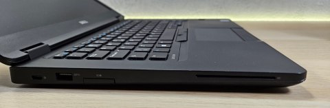 Laptop Dell Latitude 5480 i5-7300U 8GB 256SSD W10 FHD - Klasa A- - Gwarancja 24M