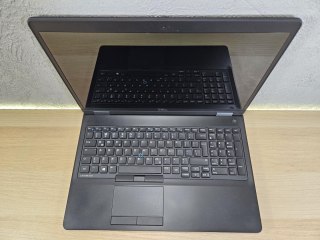 Laptop Dell Latitude E5570 i5-6200U 8GB 256SSD W11 Nowa Bateria - Klasa A- - Gwarancja 24M