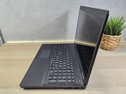 Laptop Dell Latitude E5570 i5-6200U 8GB 256SSD W11 Nowa Bateria - Klasa A- - Gwarancja 24M