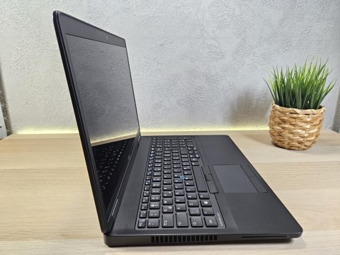 Laptop Dell Latitude E5570 i5-6200U 8GB 256SSD W11 Nowa Bateria - Klasa A- - Gwarancja 24M