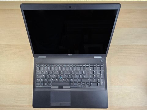 Laptop Dell Latitude E5570 i5-6200U 8GB 256SSD W11 Nowa Bateria - Klasa A- - Gwarancja 24M