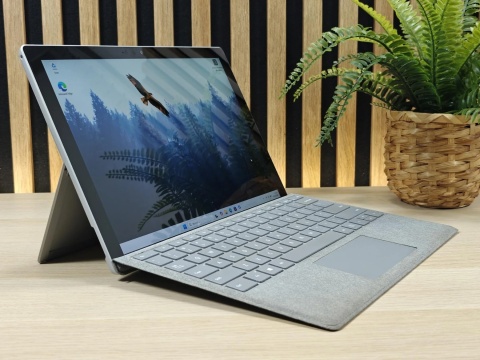Microsoft Surface Pro 7