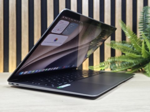 Apple MacBook Air 13 A2337 M1 8GB 512SSD Retina IPS Space Gray - Klasa A- - Gwarancja 24M