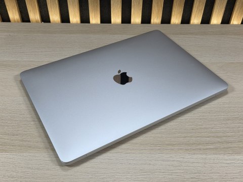 Apple MacBook Pro 13 A2251 Intel Core i7-1068NG7 16GB 512GB SSD Retina IPS Space Gray - Klasa A- - Gwarancja 24M