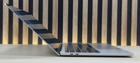 Apple MacBook Pro 13 A2251 Intel Core i7-1068NG7 16GB 512GB SSD Retina IPS Space Gray - Klasa A- - Gwarancja 24M