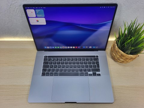 Apple MacBook Pro 16 A2141 Intel Core i9-9980HK Radeon 32GB 1TB SSD Retina IPS Space Gray - Klasa A- - Gwarancja 24M