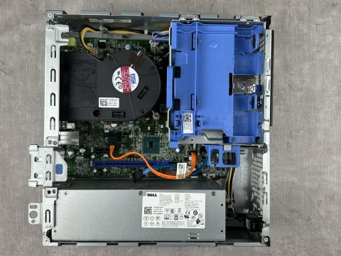 Komputer Dell 3050 SFF i7-7700 16/256GB NVMe W10P - Uszk. Front! - Klasa A- - Gwarancja 24M