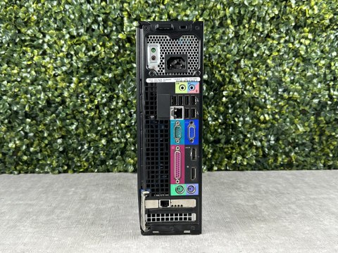 Komputer Dell Optiplex 960 E8400 2GB DDR2 Bez dysku - Klasa A- - Gwarancja 24M