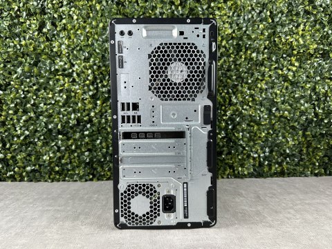 Komputer HP ELITEDESK 705 G4 Ryzen 7 2700 Pro QP1000 Win11P 16/256GB - Klasa A- - Gwarancja 24M