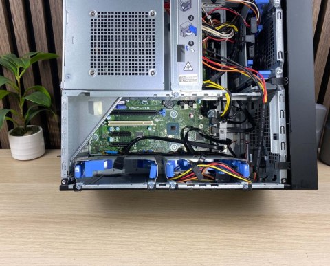 Wydajny komputer Dell Precision 3630 i7 8700 16/256GB Win11H - Klasa A- - Gwarancja 24M