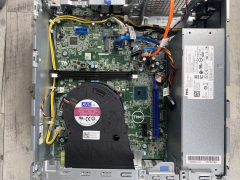 Komputer Dell OptiPlex 3060 SFF i5-8500 16GB DDR4 256GB NVMe DVD Win11 Pro kl.-A - Klasa A- - Gwarancja 24M
